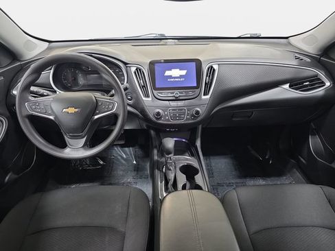 Used 2024 Chevrolet Malibu LT FWD image 10