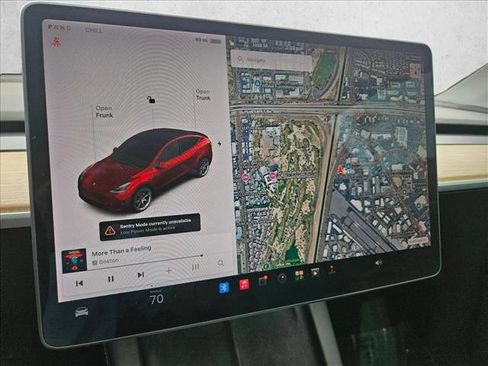 Used 2021 Tesla Model Y Long Range AWD/4WD image 14