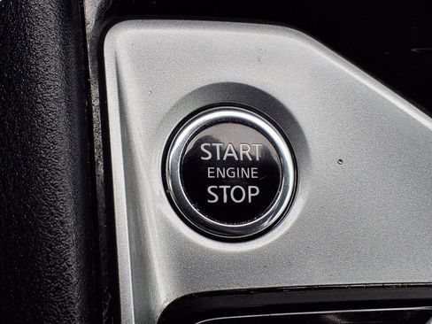 Certified 2024 Nissan Altima 2.5 SV image 8