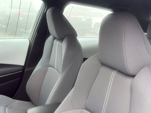 Certified 2022 Toyota Corolla SE w/ Carpet Mat Package (TMS) image 18