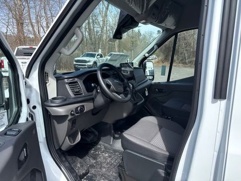 New 2026 Ford Transit 250 148 Medium Roof image 9