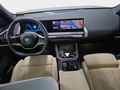 Used 2025 BMW X3 xDrive30i w/ Convenience Package image 12