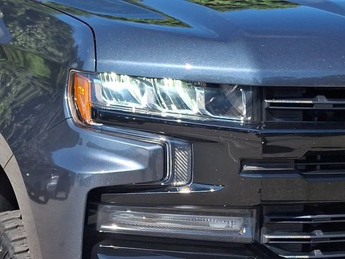Used 2019 Chevrolet Silverado 1500 LT Trail Boss AWD/4WD image 9