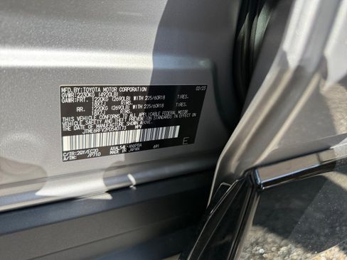 Used 2023 Toyota RAV4 XSE AWD/4WD image 22