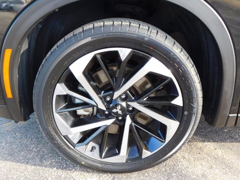 Used 2022 Mitsubishi Outlander ES image 9