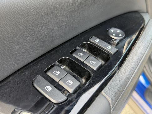 Used 2025 Kia Sportage X-Line AWD/4WD image 14