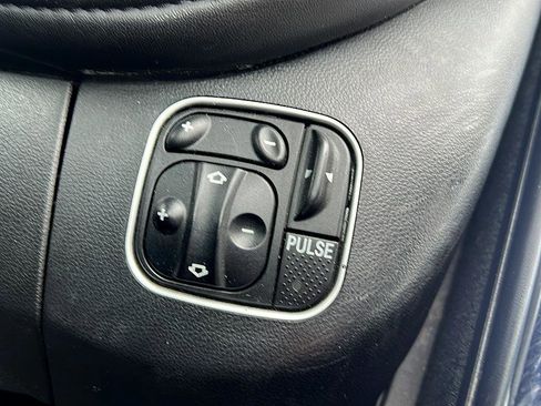 Used 2007 Mercedes-Benz SL 55 AMG image 28