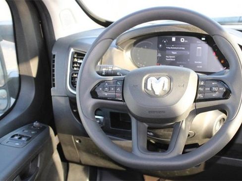 New 2025 RAM ProMaster 2500 w/ Quick Order Package 22G SLT image 13