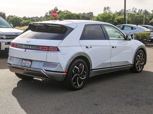 Certified 2023 Hyundai Ioniq 5 Limited RWD image 5
