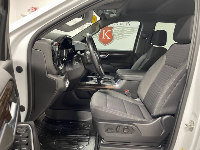 Used 2023 GMC Sierra 1500 Elevation AWD/4WD image 11