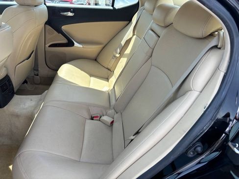 Used 2007 Lexus IS 250 AWD image 9