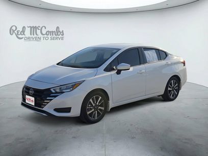 Used 2025 Nissan Versa SV w/ Trunk Package