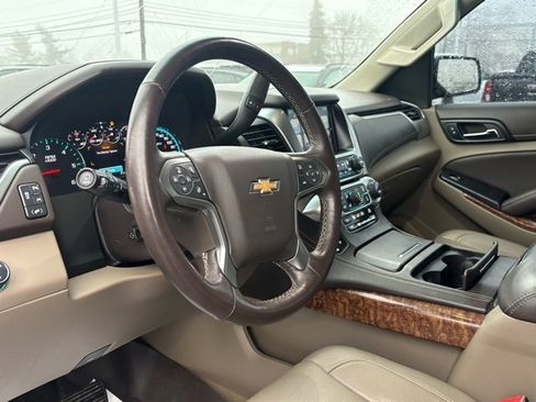 Used 2017 Chevrolet Suburban Premier image 13