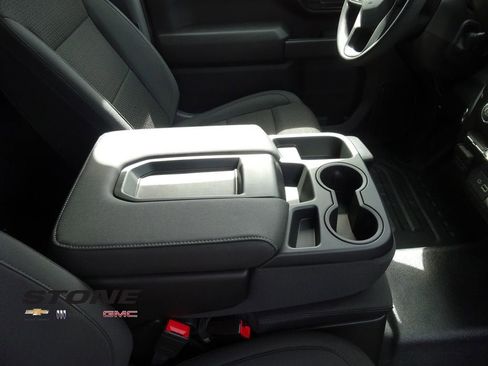 New 2026 GMC Sierra 2500 Pro w/ Convenience Package image 16