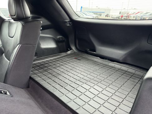 Used 2021 Jeep Cherokee Latitude Lux w/ Comfort/Convenience Group image 35