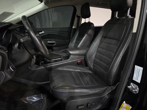 Used 2018 Ford Escape SEL image 25