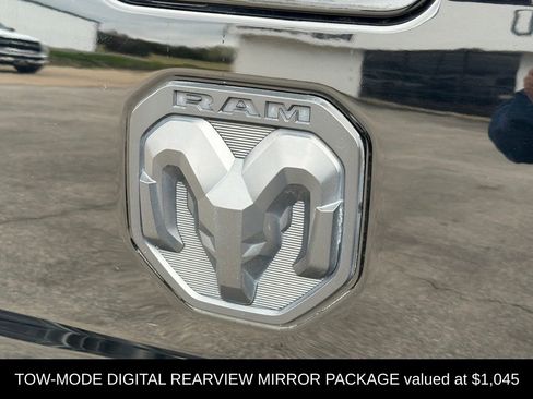 Used 2022 RAM 3500 Laramie image 10