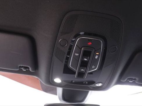 Certified 2022 Audi SQ5 Premium Plus w/ Premium Plus Package image 23