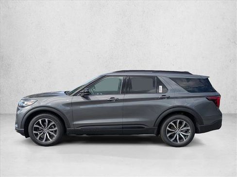 New 2026 Ford Explorer ST-Line w/ Premium Package image 5