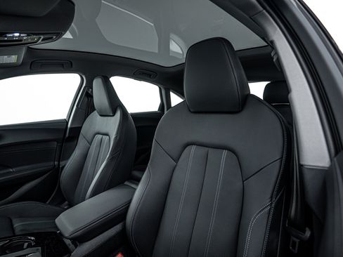 New 2025 Audi A5 2.0T Premium Plus image 17