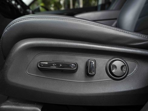 Used 2023 Honda CR-V EX-L image 41