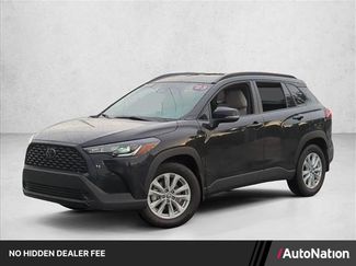 Used 2023 Toyota Corolla Cross LE w/ Moonroof Package FWD video 1