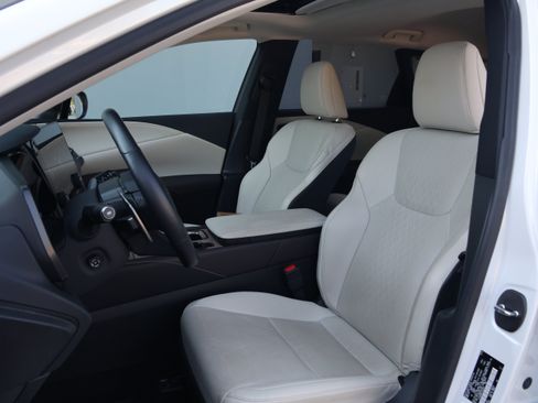Used 2026 Lexus RX 350 Premium Plus w/ Accessory Package (Z1) FWD image 34