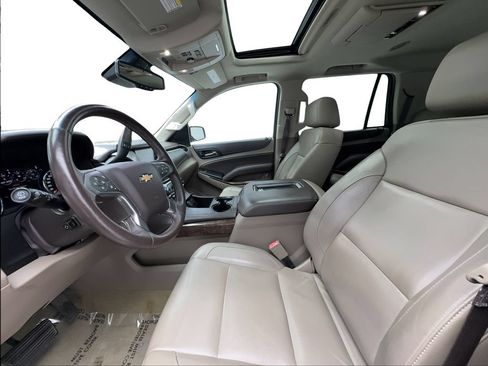 Used 2017 Chevrolet Tahoe LT w/ LT Signature Package RWD image 19
