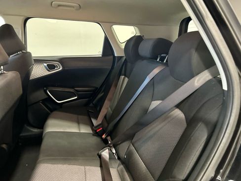 Used 2024 Kia Soul LX w/ Option Group 015 image 31