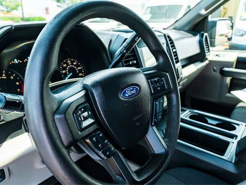 Used 2019 Ford F150 XL w/ Equipment Group 101A Mid RWD image 8