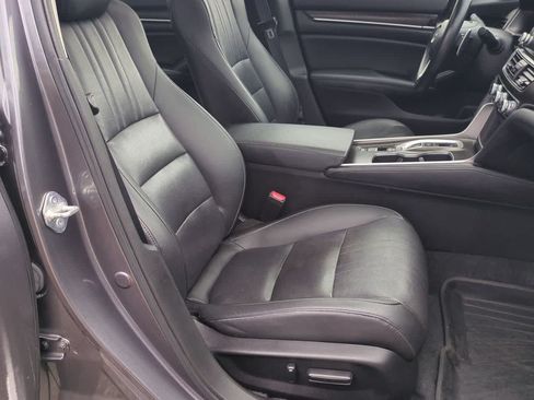 Used 2022 Honda Accord EX-L image 22