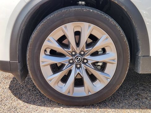 Certified 2026 MAZDA CX-90 3.3 Turbo w/ Preferred Package AWD/4WD image 8