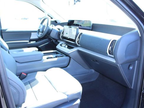 New 2026 Ford Expedition Max Active AWD/4WD image 35