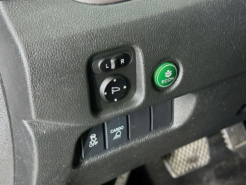 Used 2019 Honda Ridgeline Sport image 19