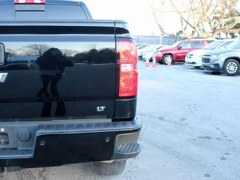 Used 2018 Chevrolet Silverado 1500 LT w/ All Star Edition image 43