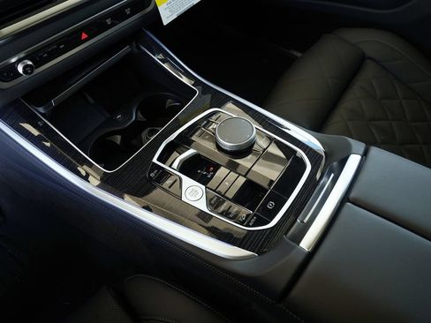 Used 2026 BMW X5 M60i AWD/4WD image 23