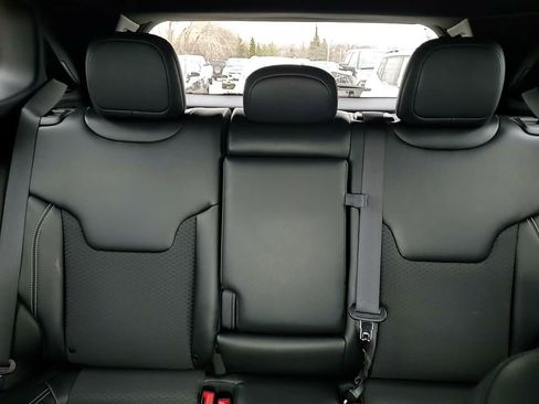 Used 2023 Jeep Compass Altitude w/ Convenience Group image 31