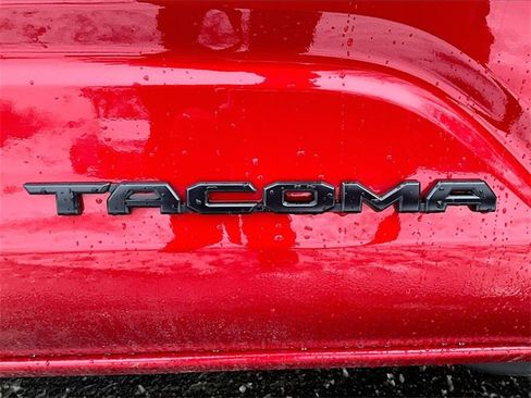 Used 2024 Toyota Tacoma SR5 image 8