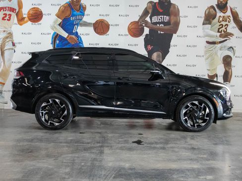 Used 2023 Kia Sportage SX image 19