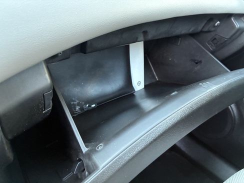 Used 2012 Chevrolet Cruze LS w/ Connectivity Package FWD image 12