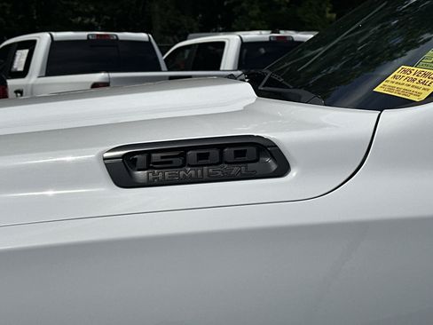 Used 2020 RAM 1500 Big Horn AWD/4WD image 14