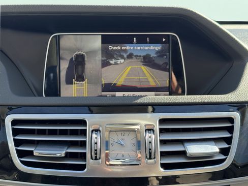 Used 2014 Mercedes-Benz E 350 Sedan image 46