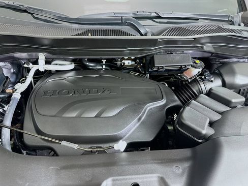 Certified 2025 Honda Ridgeline RTL image 30