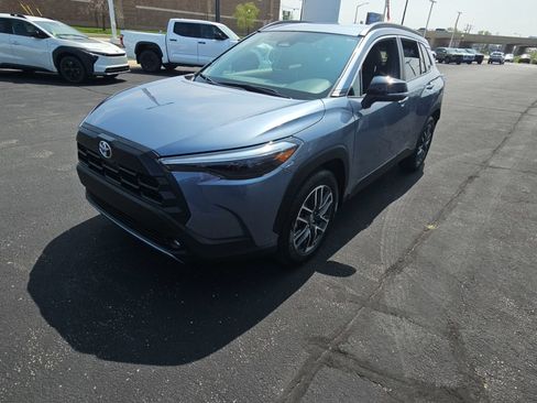Certified 2026 Toyota Corolla Cross XLE AWD/4WD image 7
