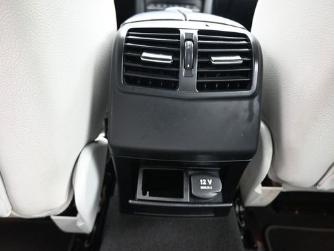 Used 2016 Mercedes-Benz E 350 Sedan w/ Premium Package image 35