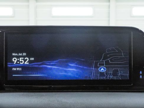 Certified 2025 Hyundai Palisade SEL FWD image 17