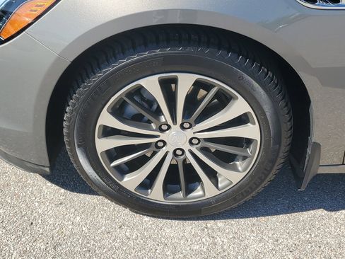 Used 2017 Buick LaCrosse Essence w/ Sun and Shade Package image 9