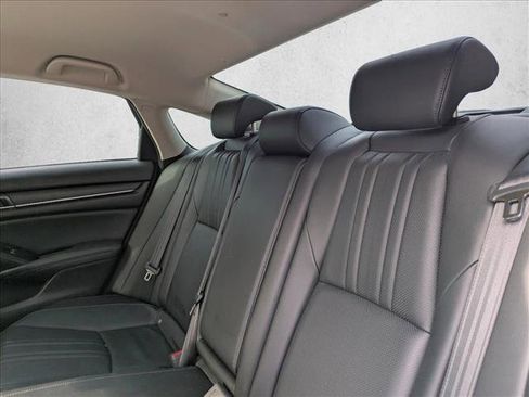 Used 2022 Honda Accord Sport Special Edition image 13
