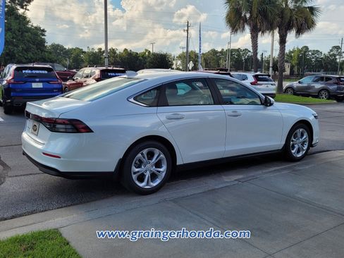 New 2025 Honda Accord LX image 5