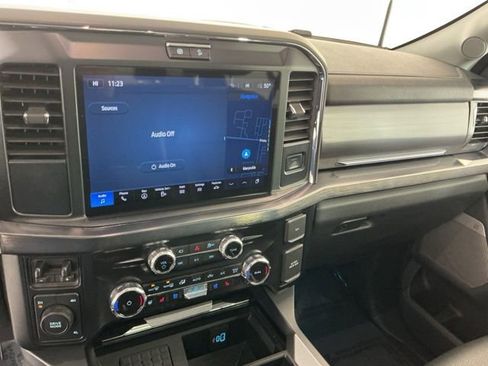 Certified 2025 Ford F450 Lariat w/ FX4 Off-Road Package image 23